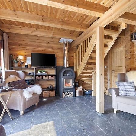 Tradisjonell Laftet Hytte Vrådal Exteriör bild